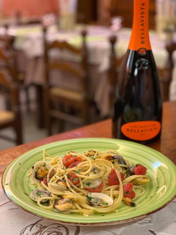 Albergo Ristorante Brera Inveruno Dış mekan fotoğraf